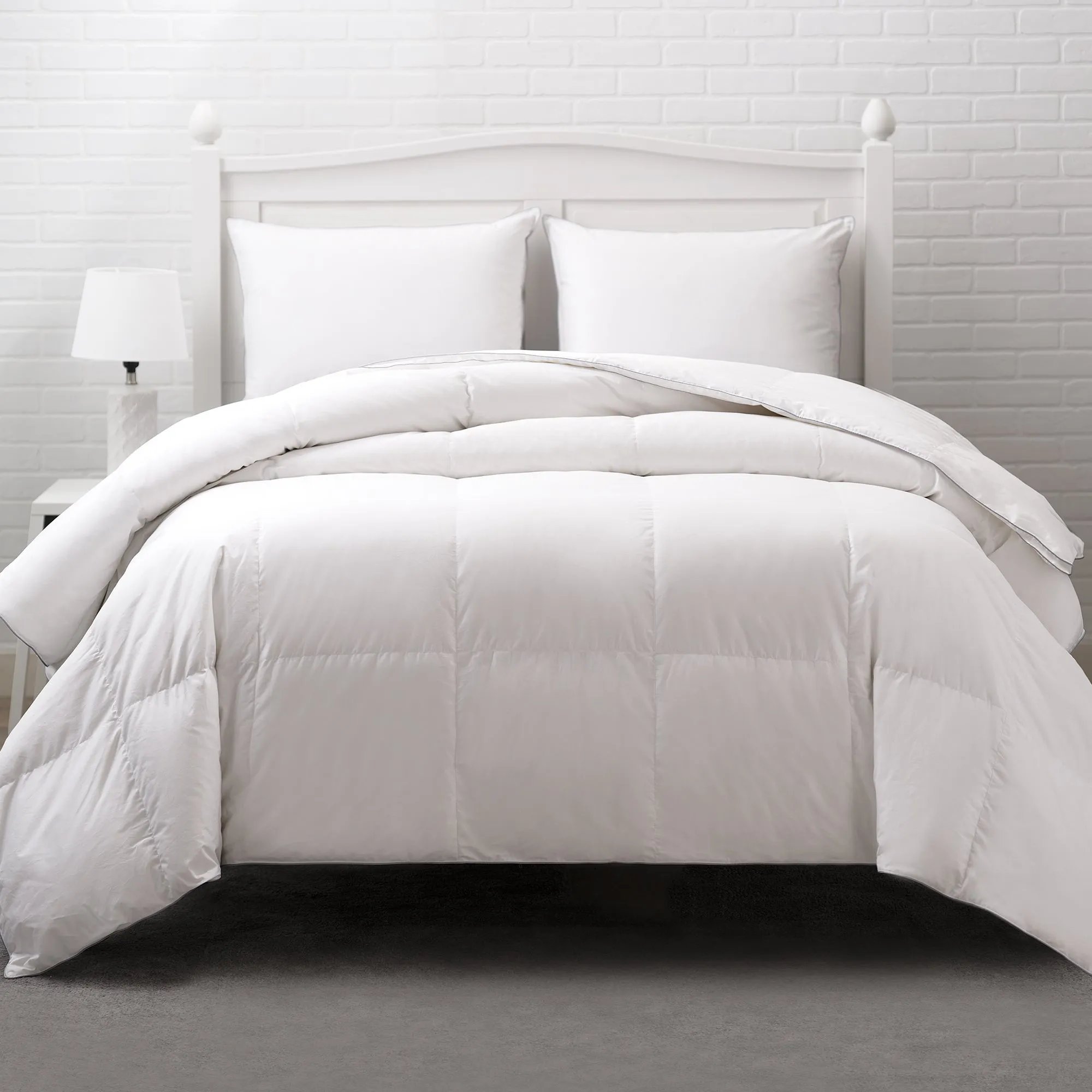 600 Fill Power - Goose Down Comforter