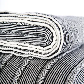 bläanks | Sustainable Rolled Texture Throw Blanket | Marine Blue   Greggio