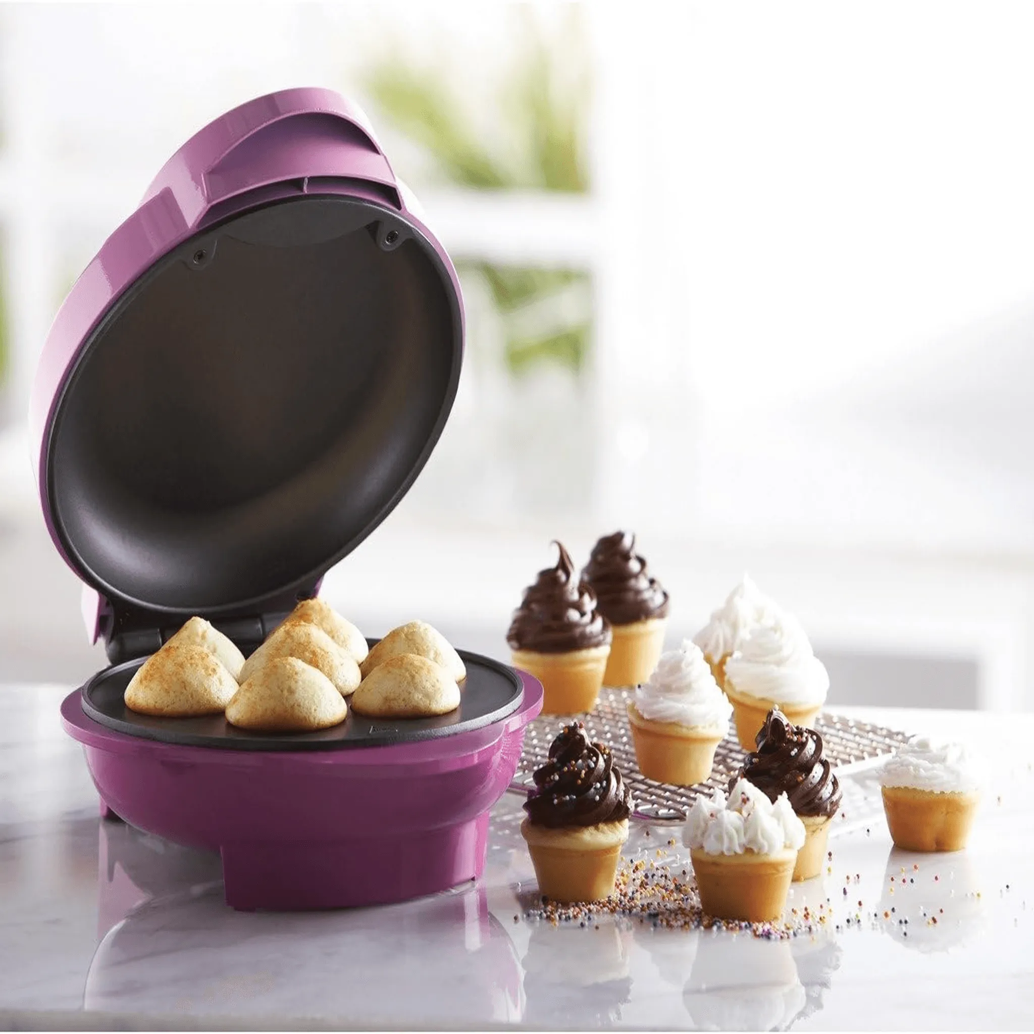 Brentwood Mini Cupcake Maker