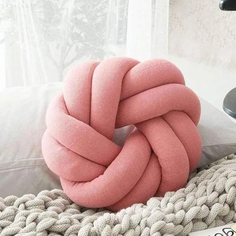 Cotton Knot Pillow - Baumwollknoten-Kissen