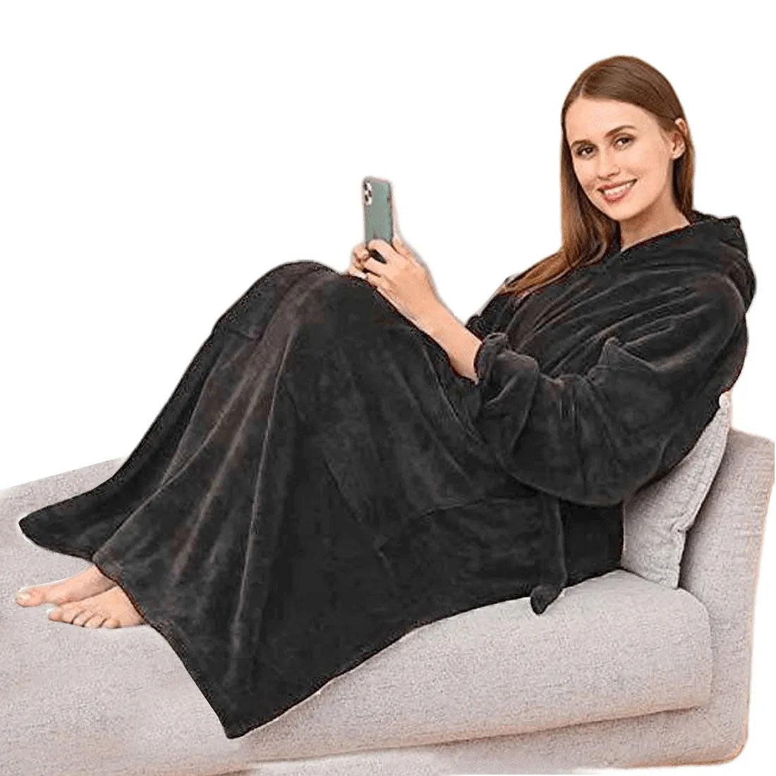 Cuddlee Blanket with Sleeves in Black