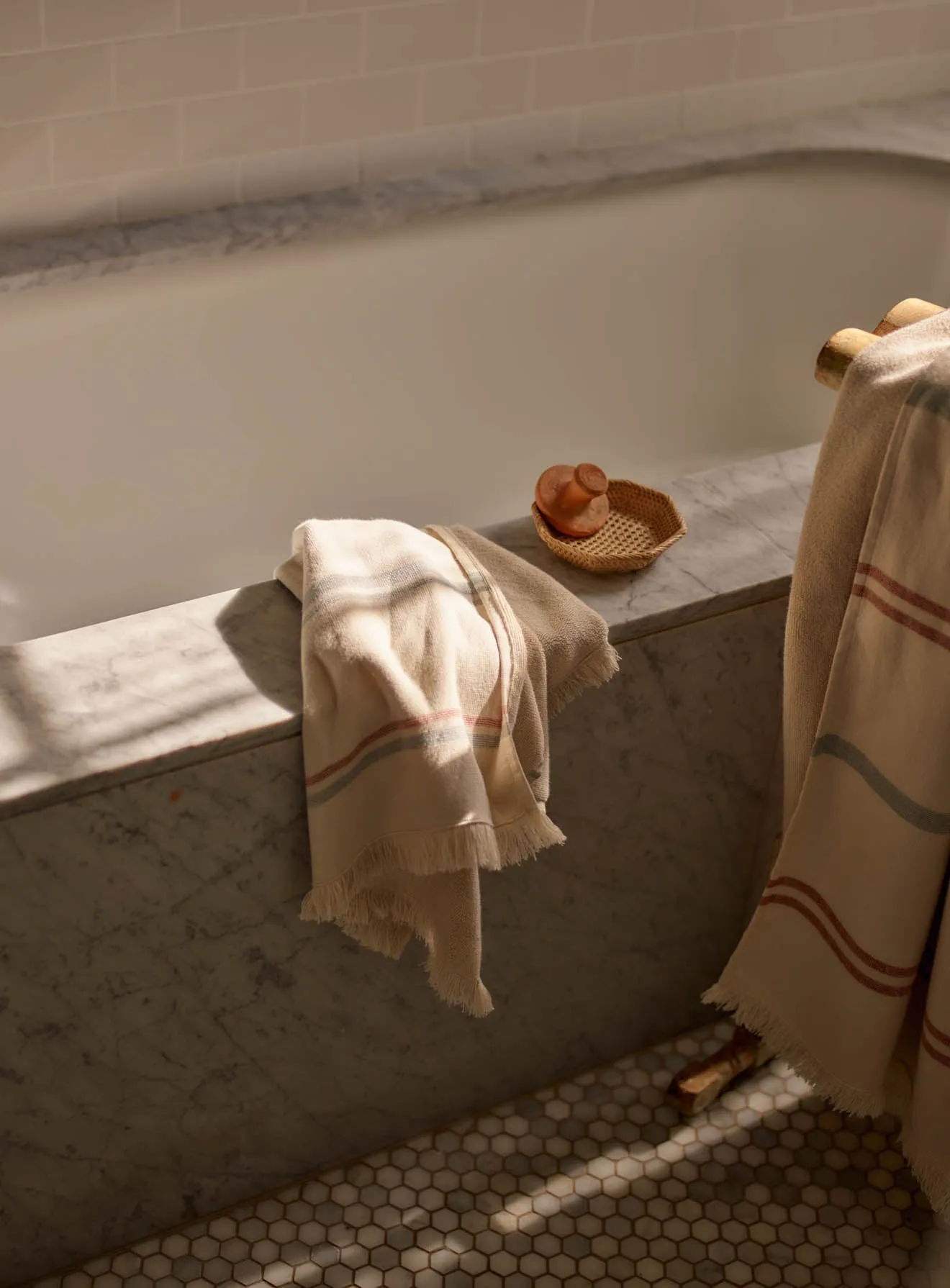 Heritage Cotton Hand Towel