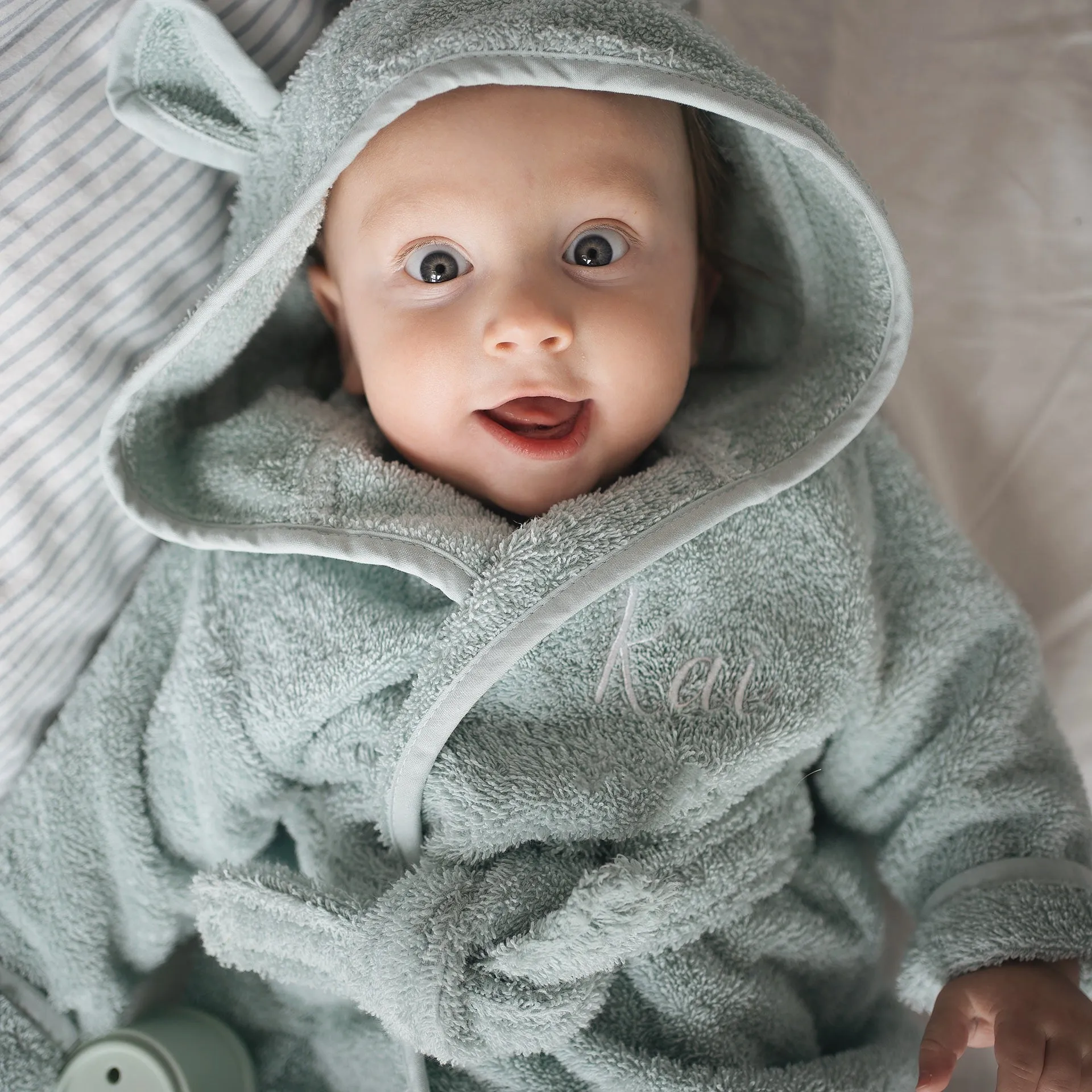 JBØRN Organic Cotton Baby Hooded Towelling Bathrobe (1-2 Years) | Personalisable