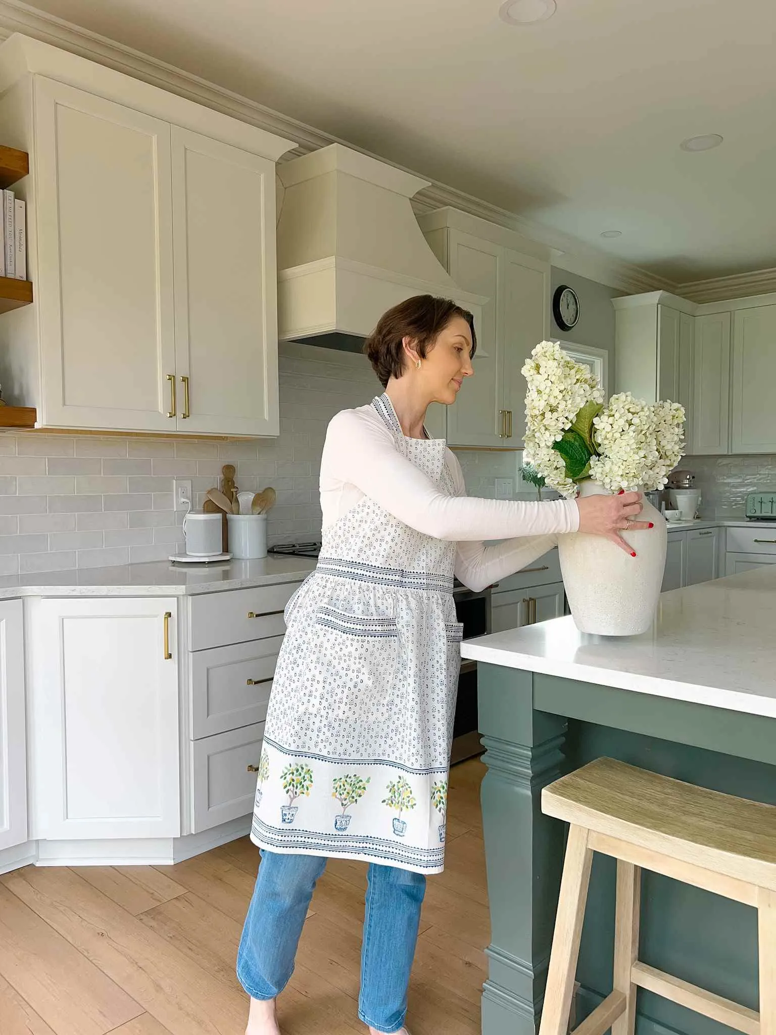 Lemon Topiary Apron