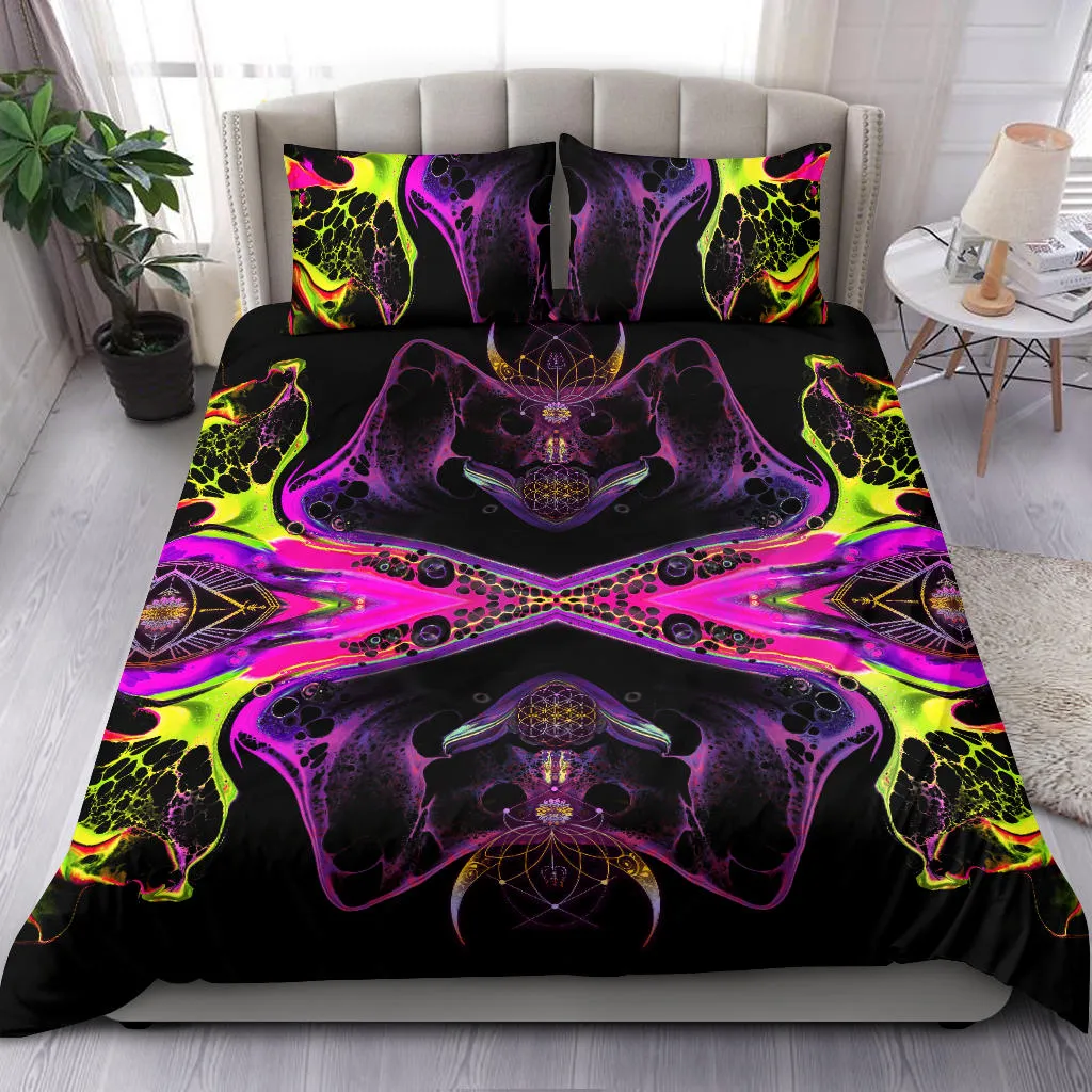 LIQUIDSHAPE || BEDDING || BY COSMIC SHIVA