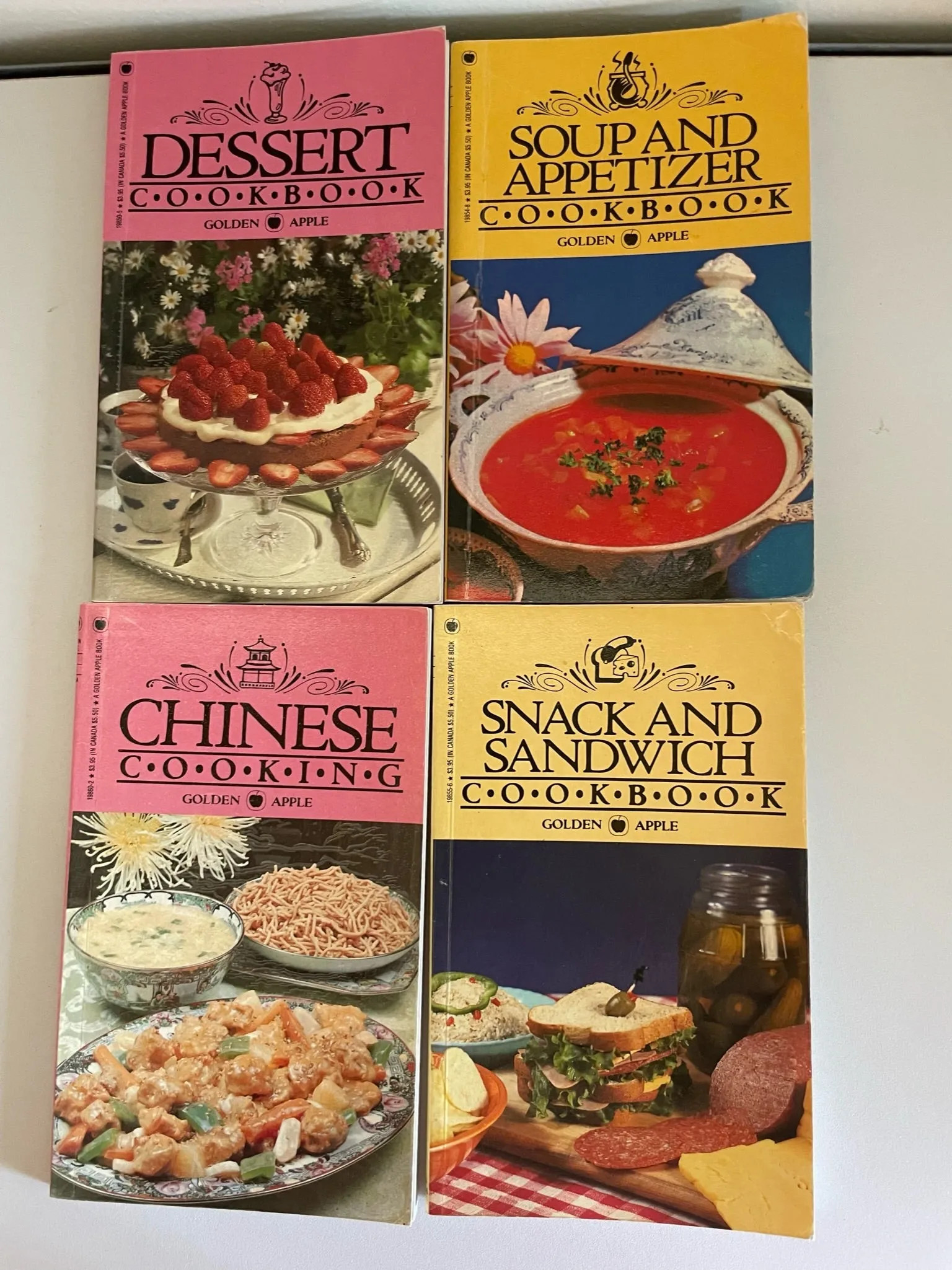 <€€ Vintage Set/10 Golden Apple Recipe Cookbooks Paperback French Chinese Italian Meat Dessert