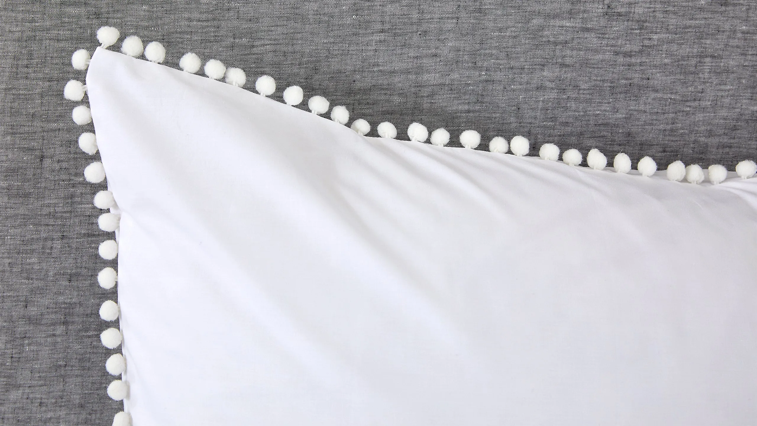 Pompom Pillowcase